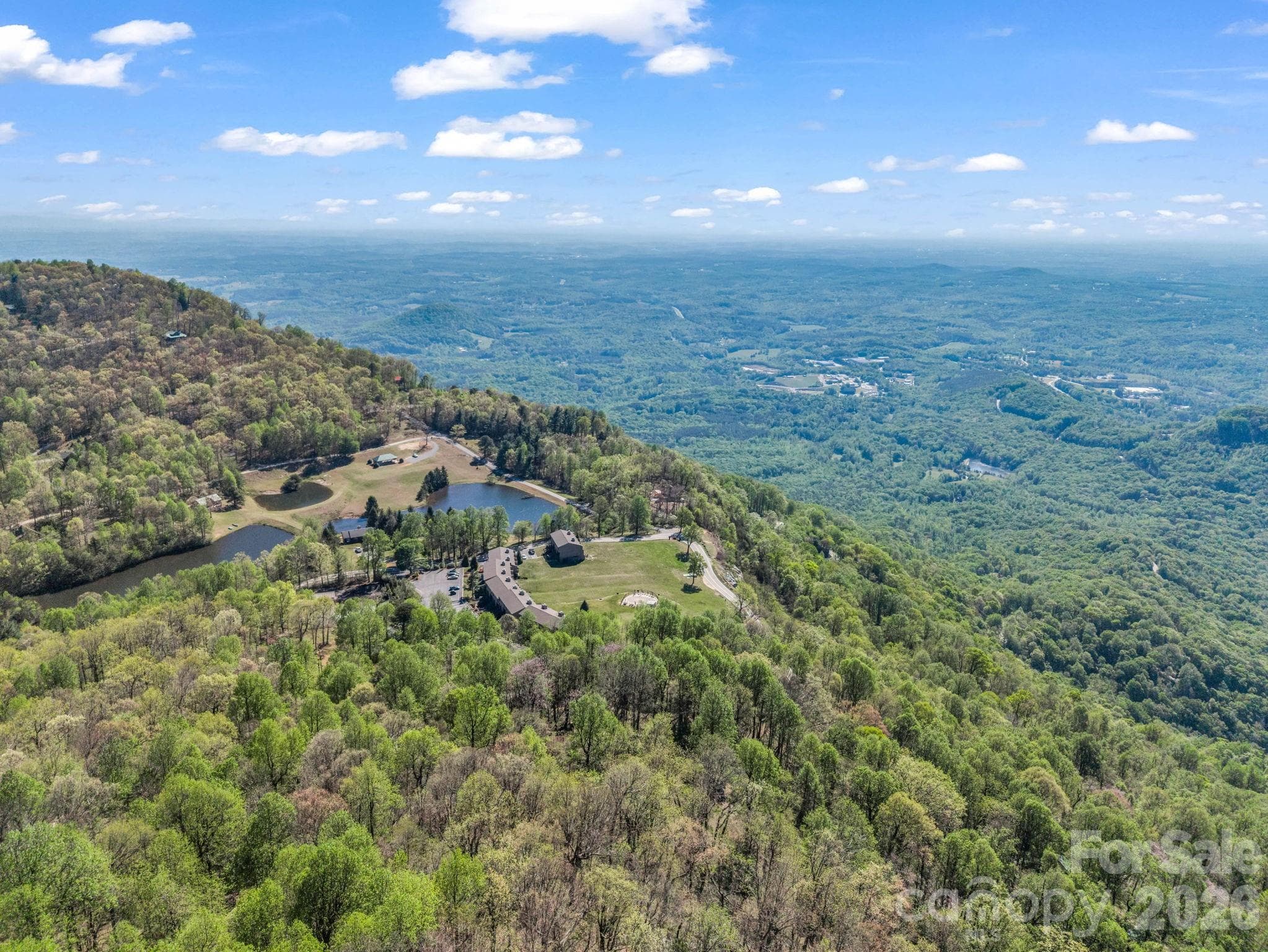 A place with cool summer breezes - 2881 White Oak Mountain Road, Columbus