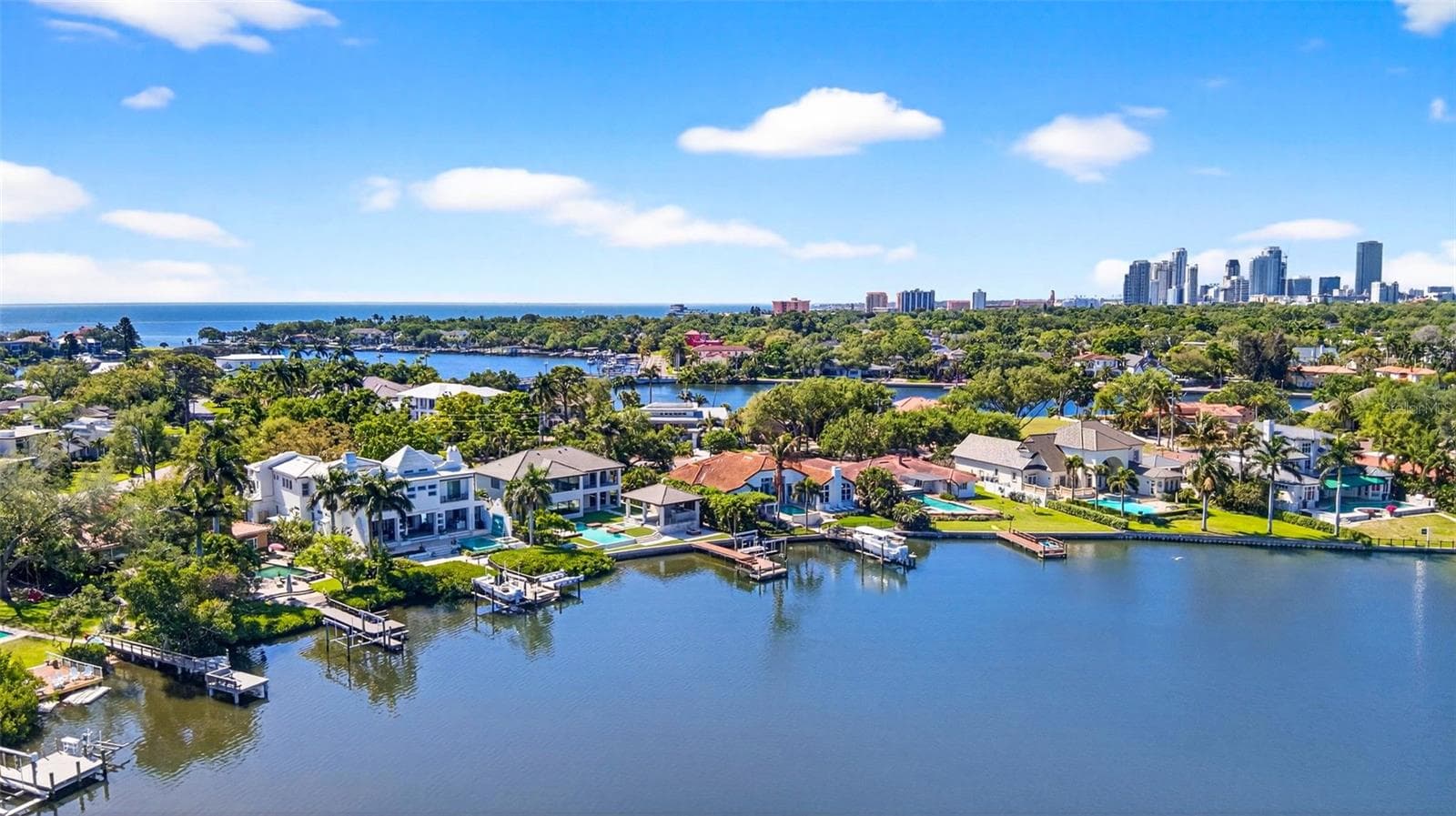 Single Family Residence at 460 COFFEE POT RIVIERA NE, ST PETERSBURG, photo 63 of 73
