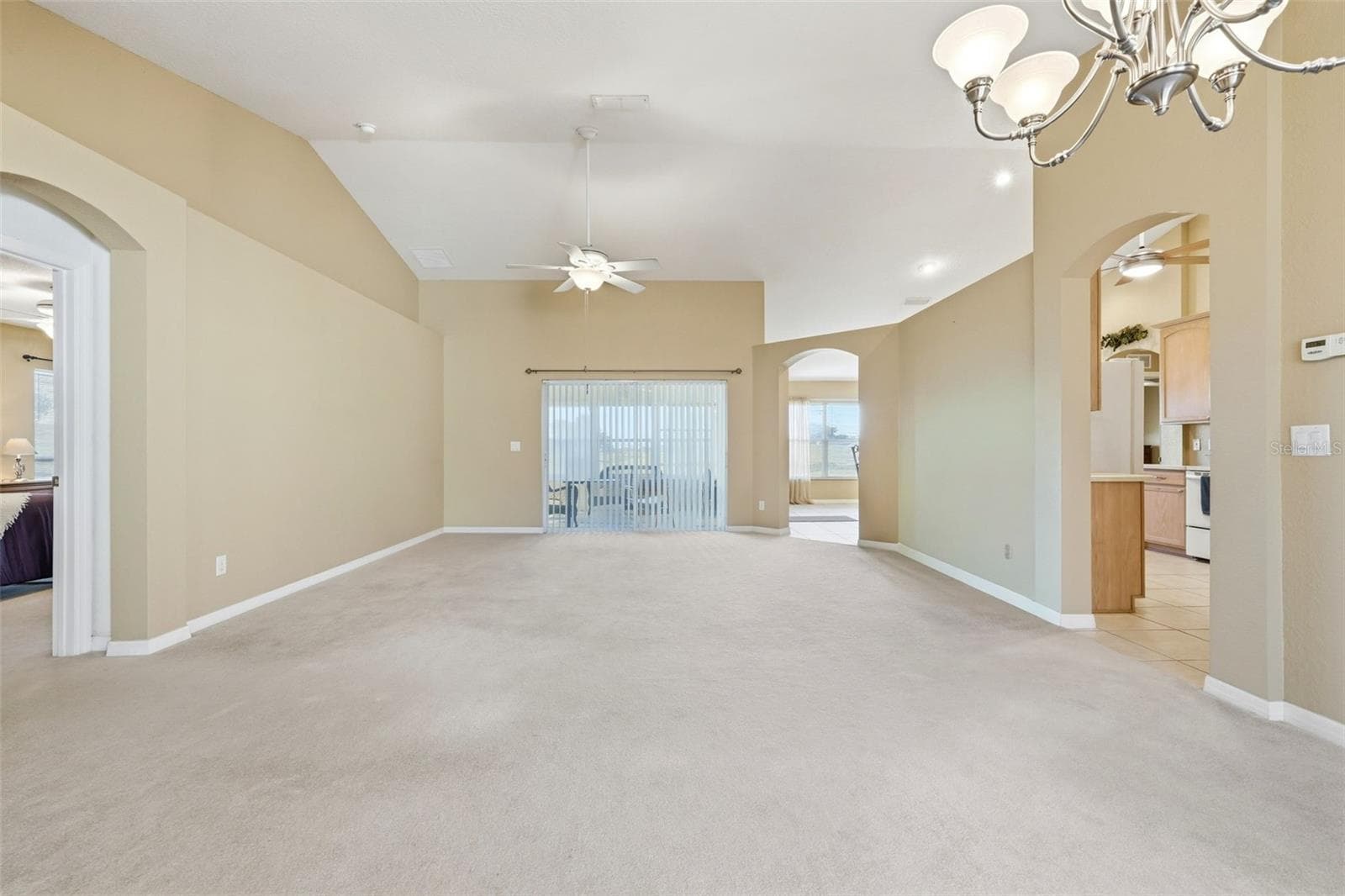 Single Family Residence at 17083 SE 115TH TERRACE RD, SUMMERFIELD, photo 10 of 61