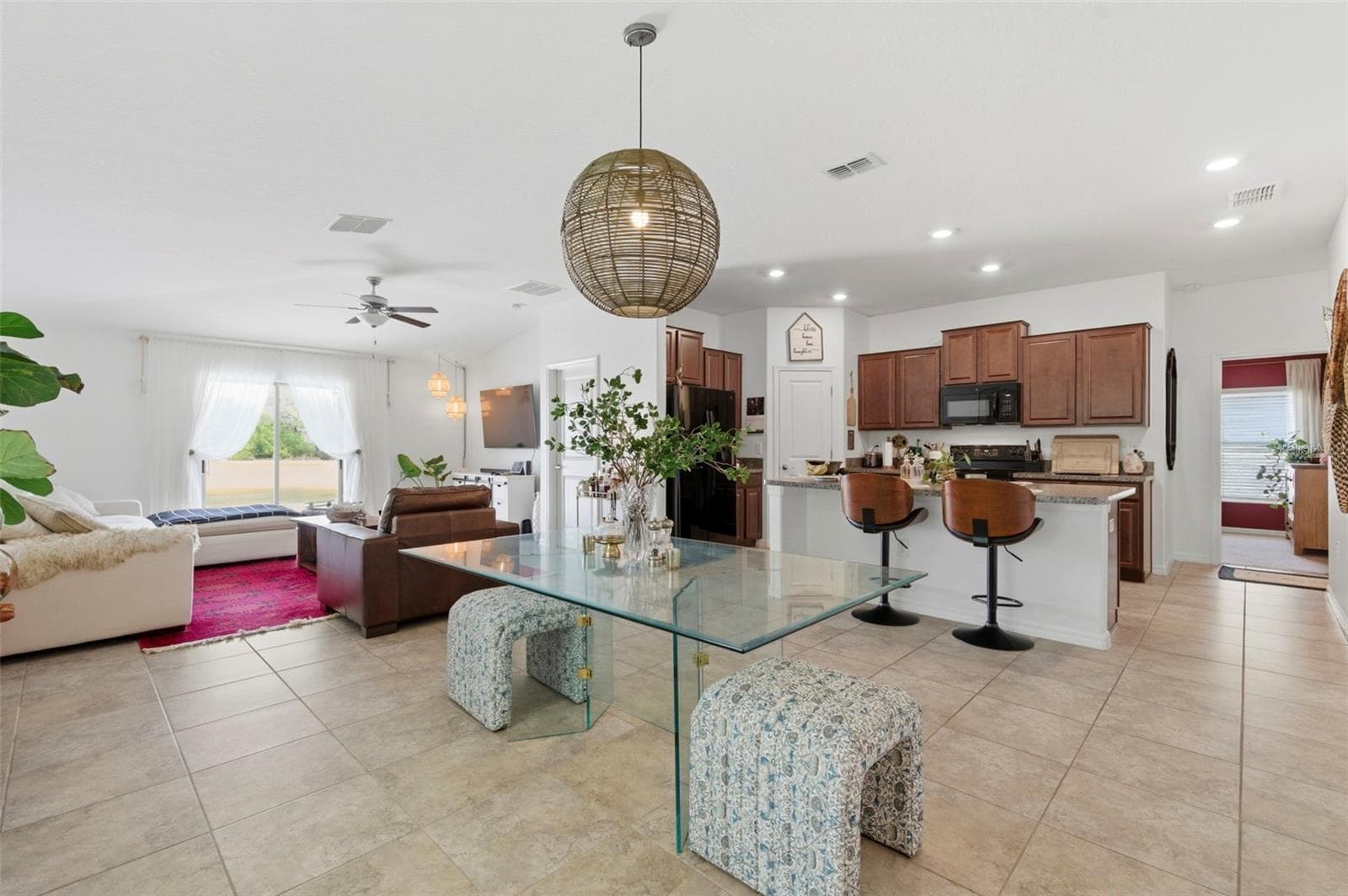 Single Family Residence at 12611 LEMON PEPPER DR, RIVERVIEW, photo 5 of 30