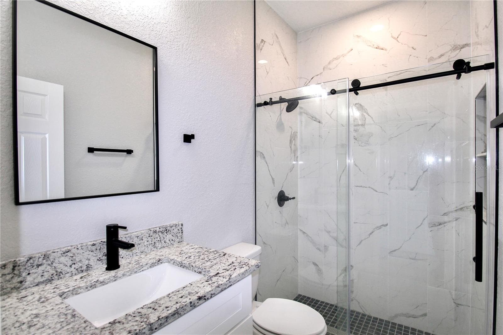 Single Family Residence at 4631 MIGNON DR, SEBRING, photo 3 of 33