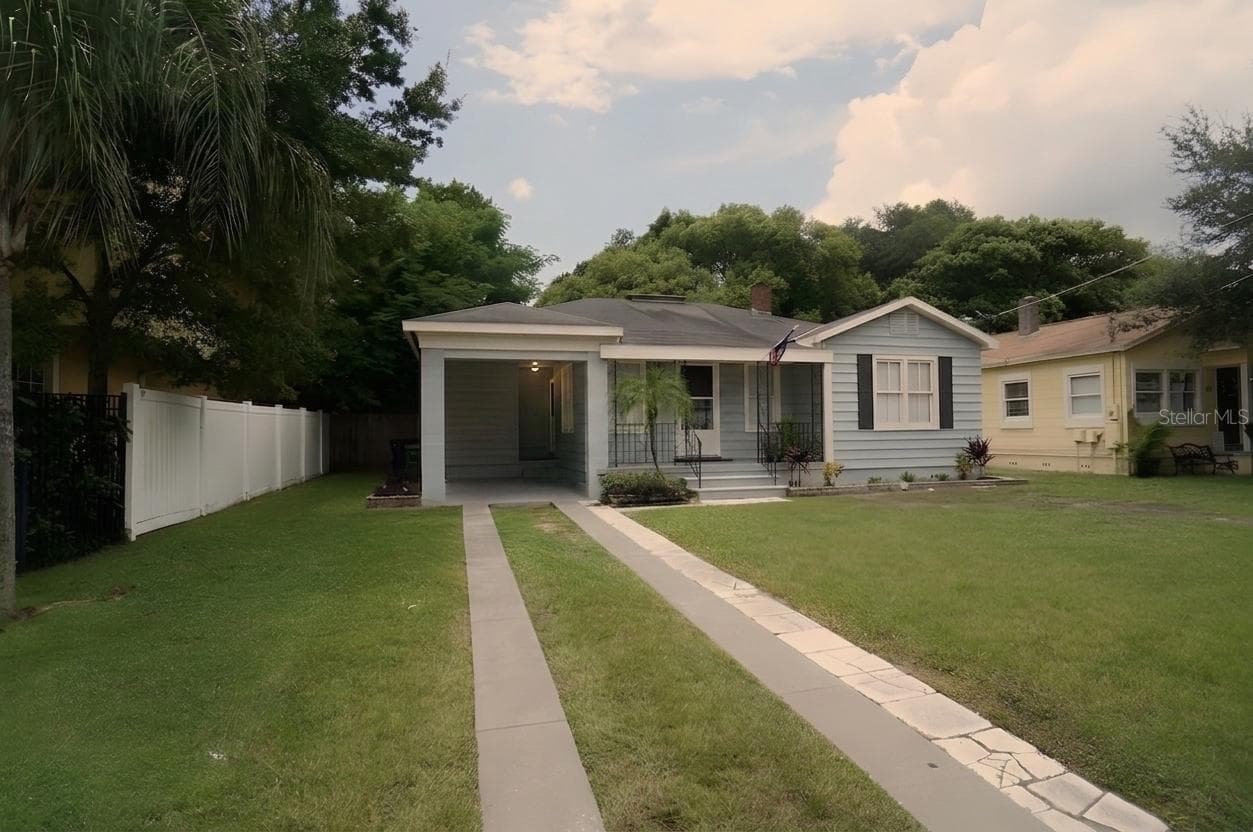 Single Family Residence at 305 S AUDUBON AVE, TAMPA, photo 9 of 12