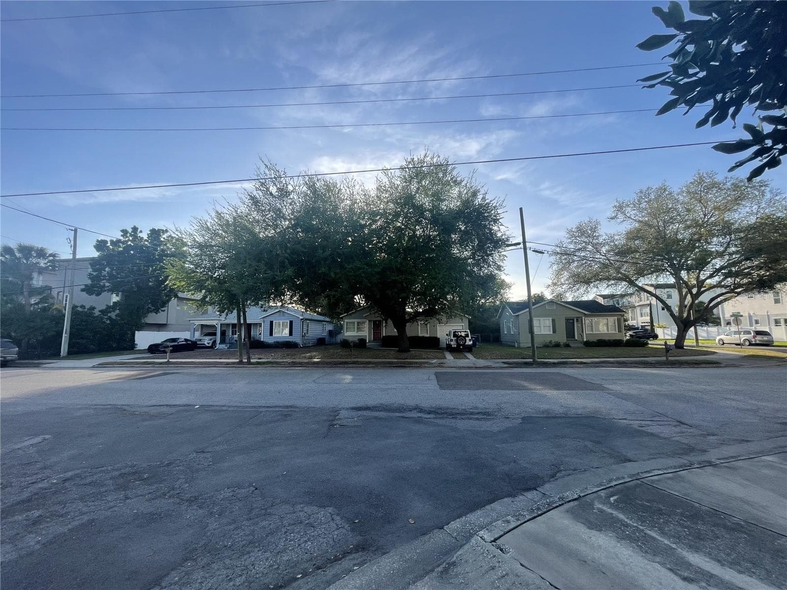 305 S Audubon is on the far Left - 305 S AUDUBON AVE, TAMPA