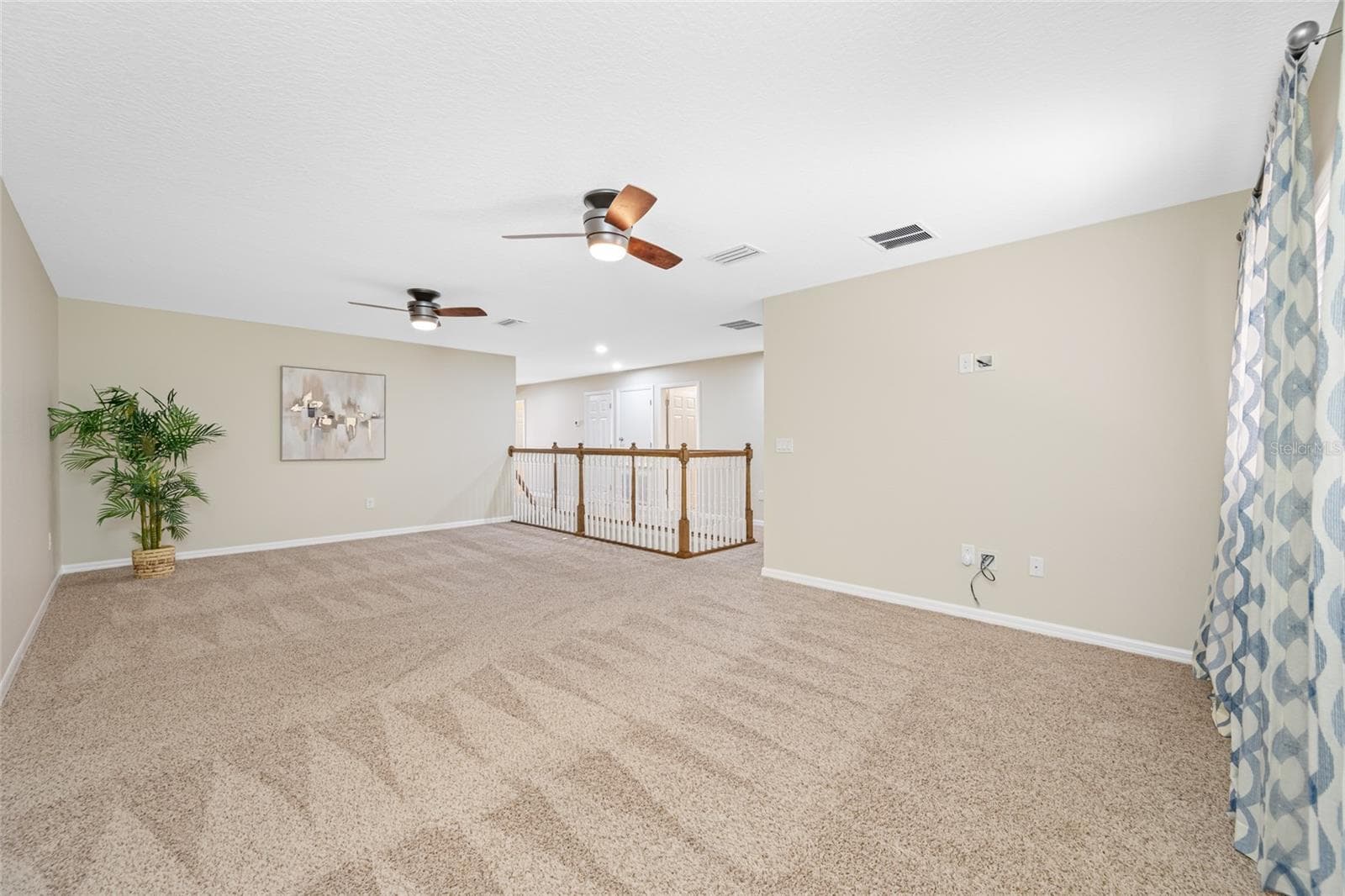 This could also serve as a 2nd floor Family Room! - 2527 SILVERBACK CT, PALM HARBOR