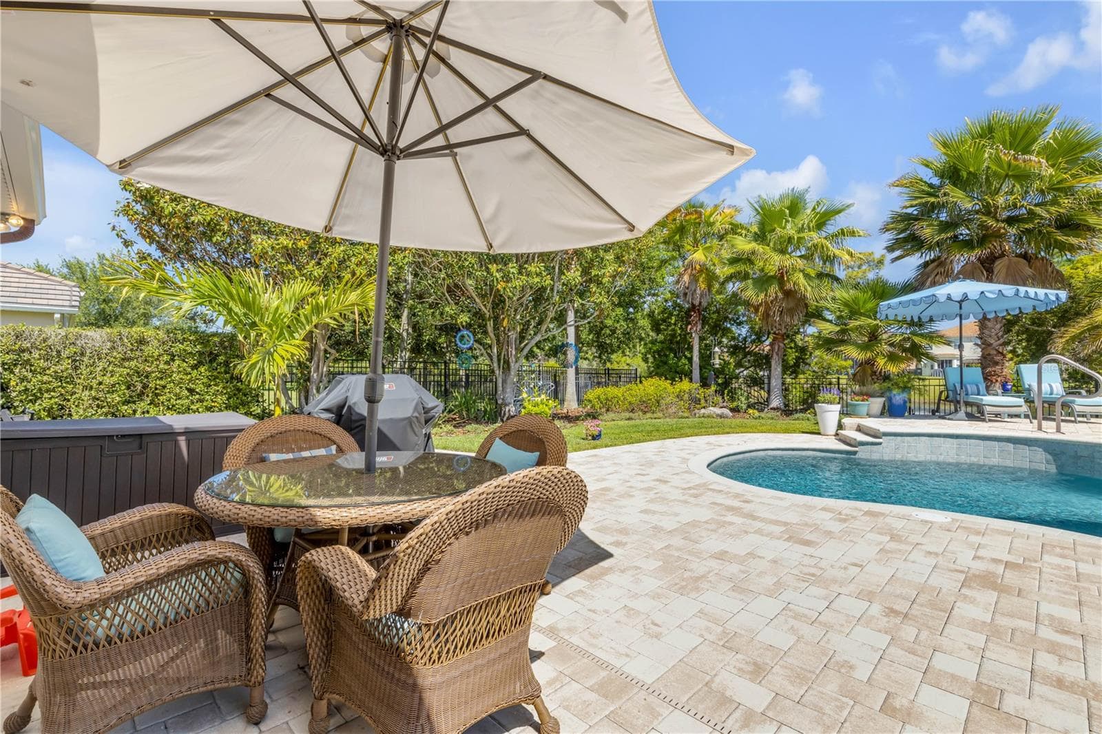 Single Family Residence at 3029 ISOLA BELLA BLVD, MOUNT DORA, photo 57 of 88