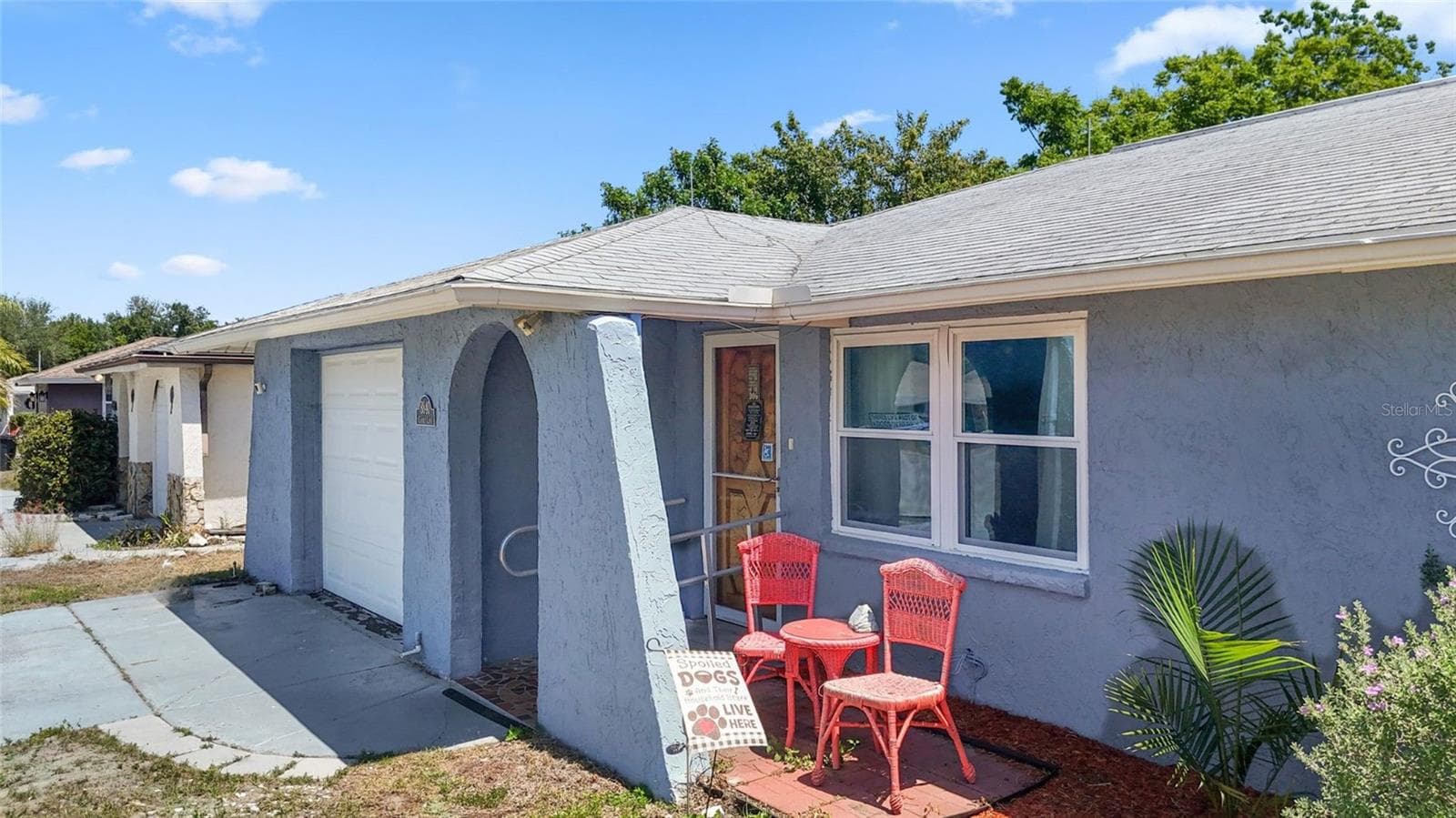 Single Family Residence at 8840 CARMEN LN, PORT RICHEY, photo 4 of 88