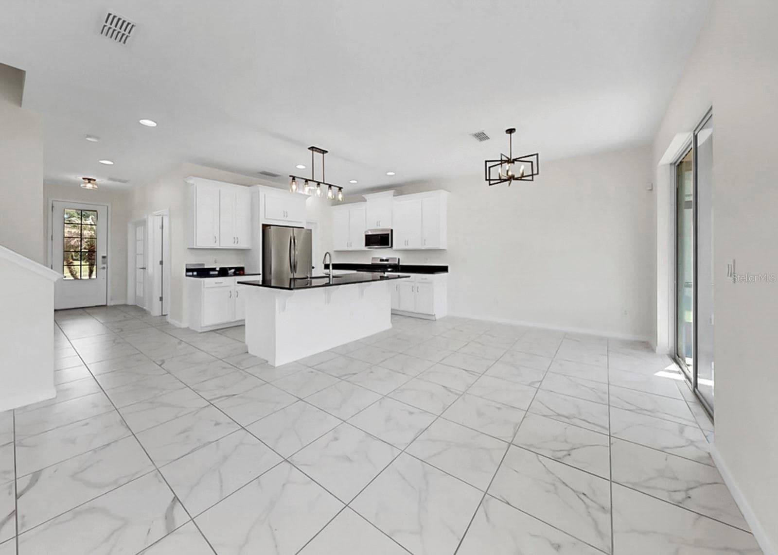 Single Family Residence at 12317 BAY ESTUARY BND, RIVERVIEW, photo 8 of 93