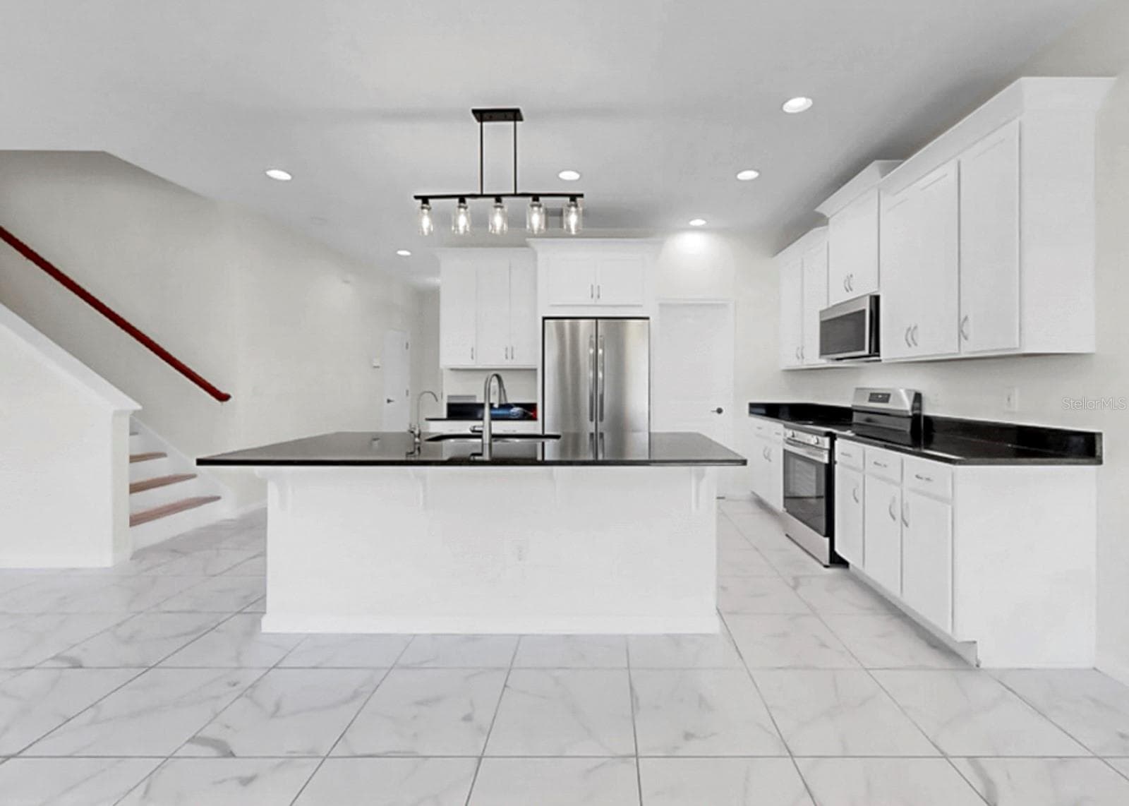Single Family Residence at 12317 BAY ESTUARY BND, RIVERVIEW, photo 13 of 93