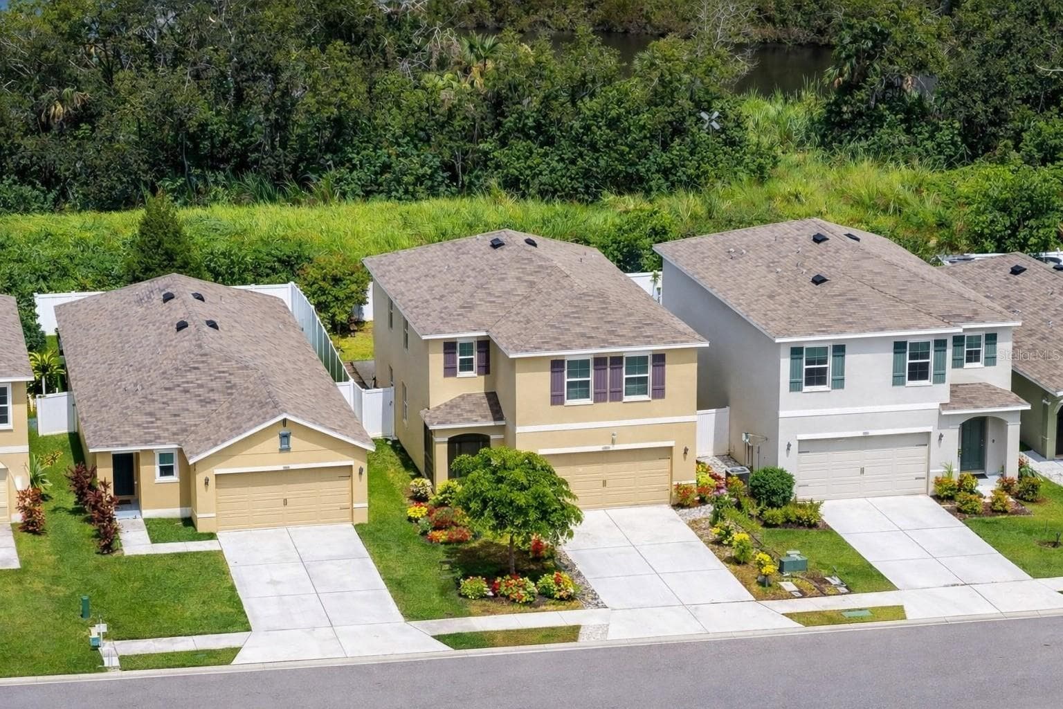 Single Family Residence at 5206 WILLOW BREEZE WAY, PALMETTO, photo 3 of 44