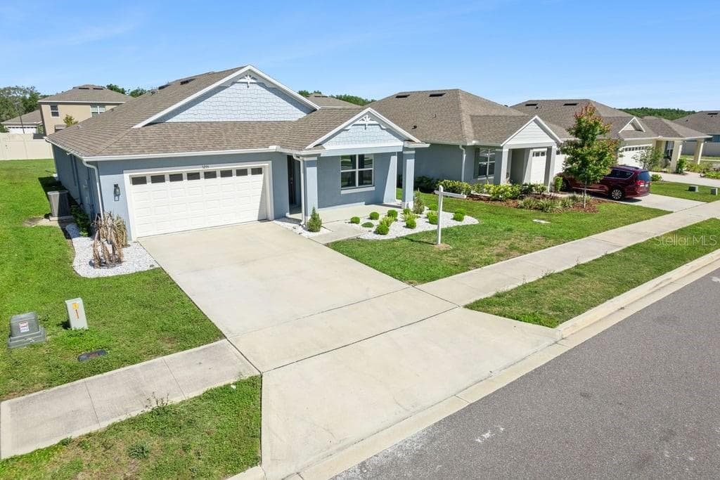 Single Family Residence at 5235 MAHOGANY DR, MOUNT DORA, photo 4 of 61