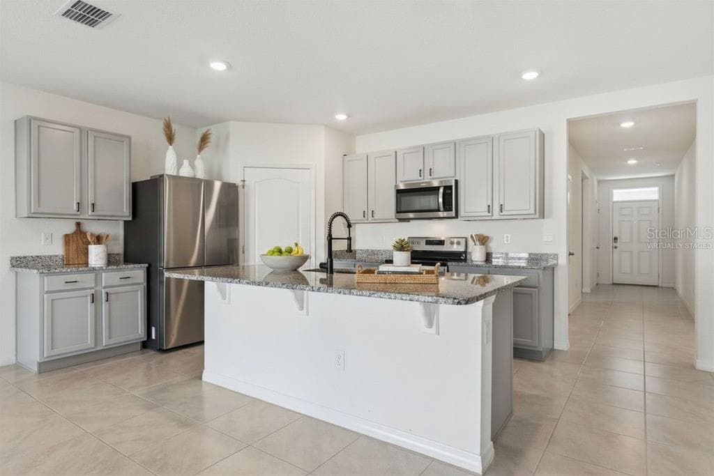 Virtually Staged - 5235 MAHOGANY DR, MOUNT DORA