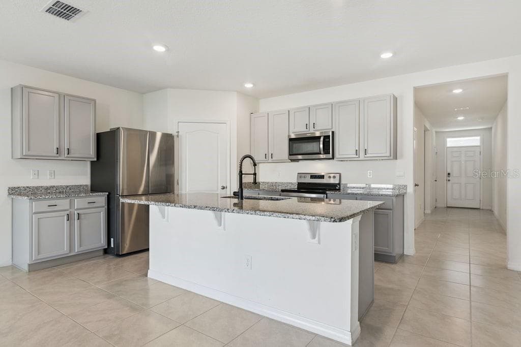 Single Family Residence at 5235 MAHOGANY DR, MOUNT DORA, photo 12 of 61
