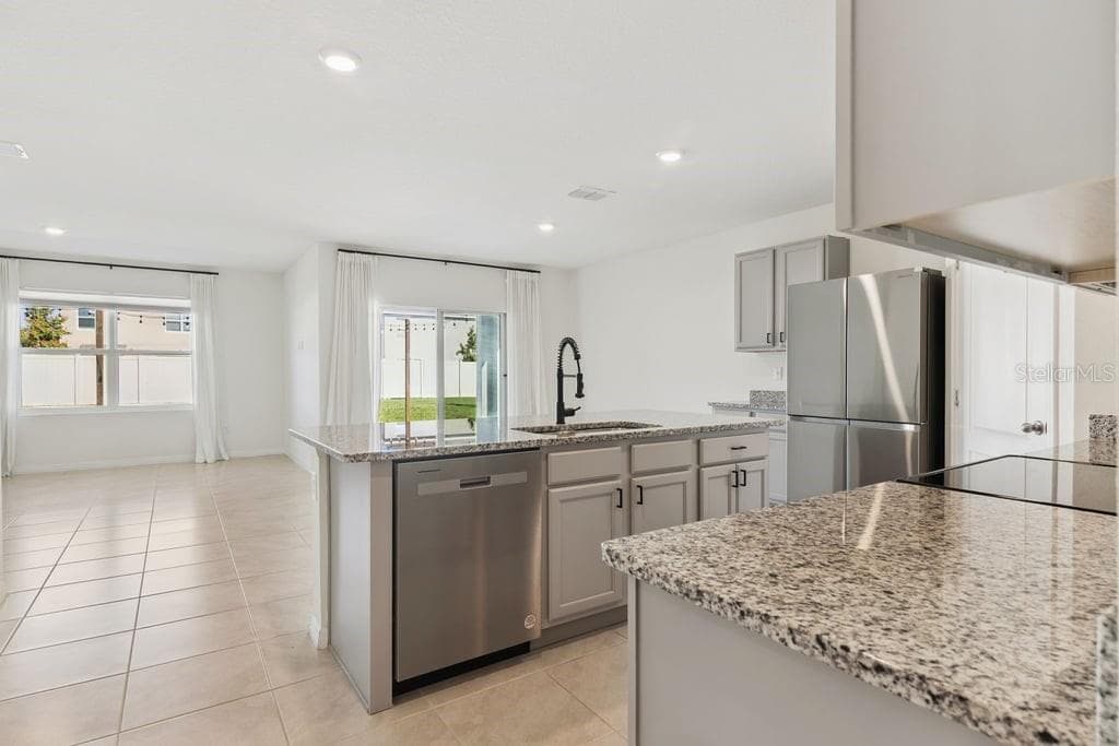 Single Family Residence at 5235 MAHOGANY DR, MOUNT DORA, photo 17 of 61