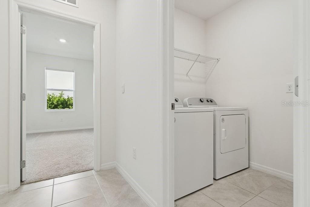 Single Family Residence at 5235 MAHOGANY DR, MOUNT DORA, photo 42 of 61