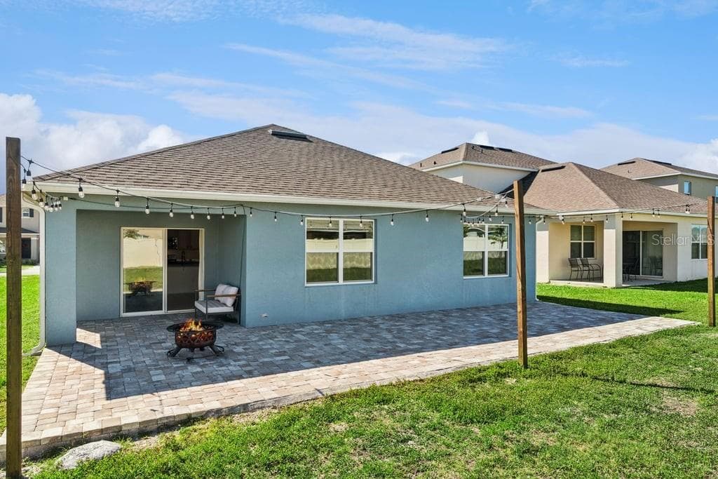 Pavers 10”x 40” - 5235 MAHOGANY DR, MOUNT DORA