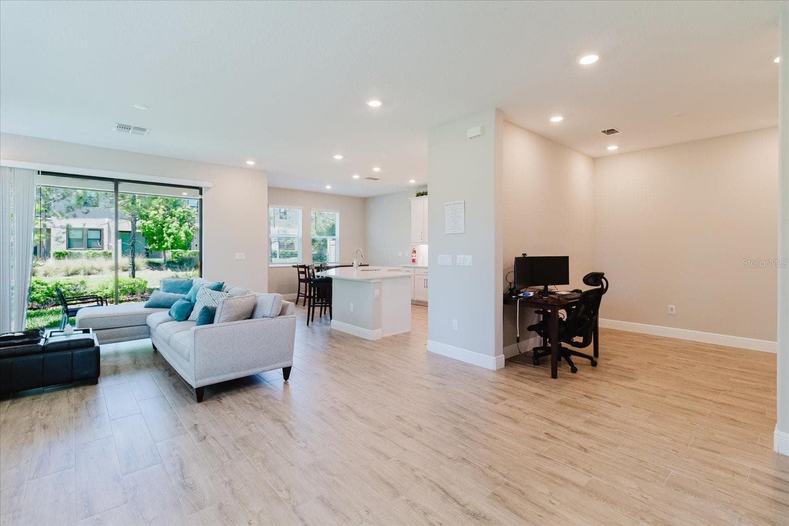 Townhouse at 4531 ALMADA LN SE, WESLEY CHAPEL, photo 13 of 53