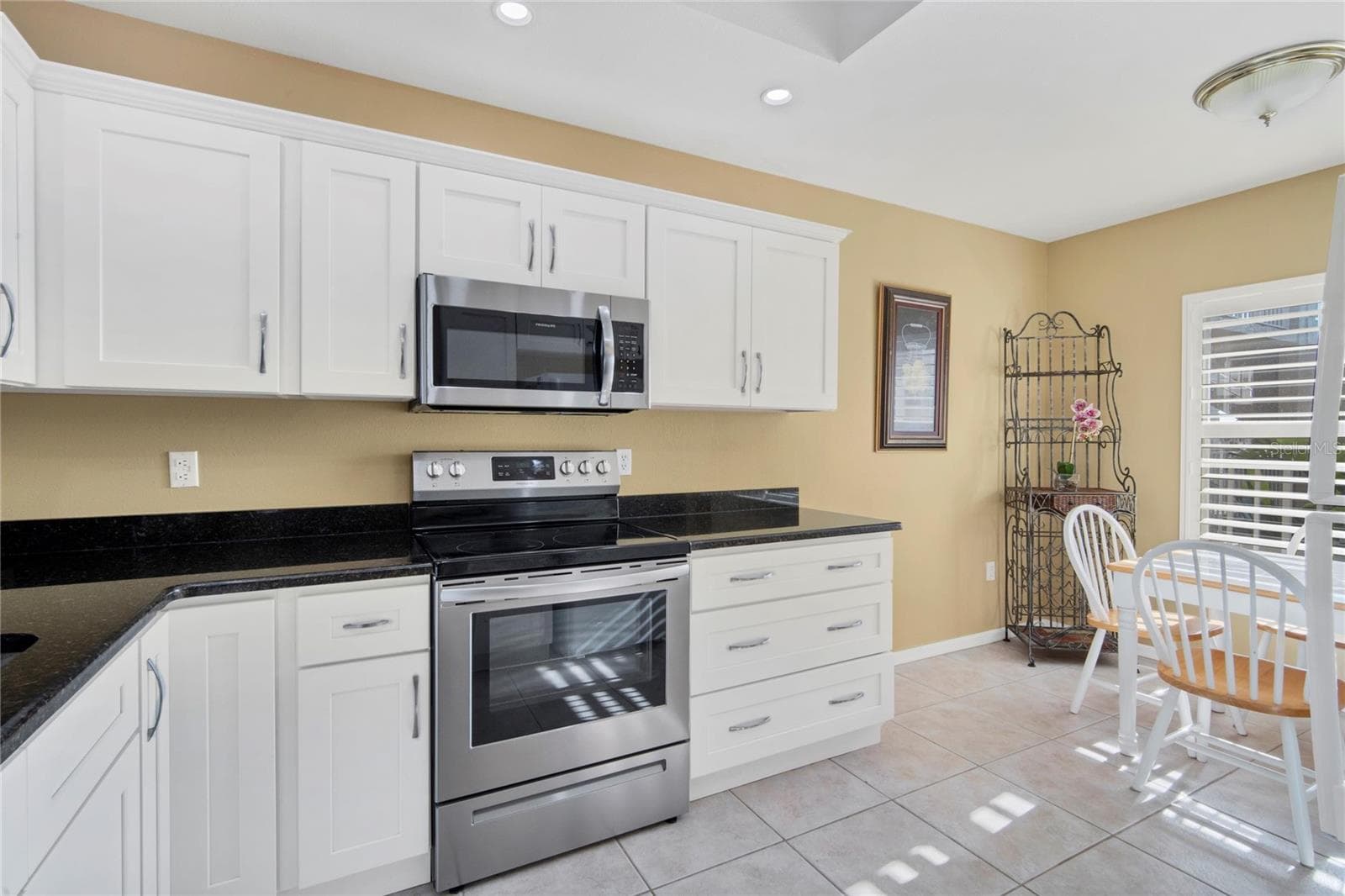 Condominium at 9610 CLUB SOUTH CIR ## 4207, SARASOTA, photo 5 of 58