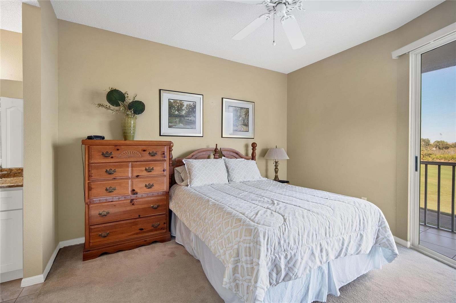 Condominium at 9610 CLUB SOUTH CIR ## 4207, SARASOTA, photo 13 of 58
