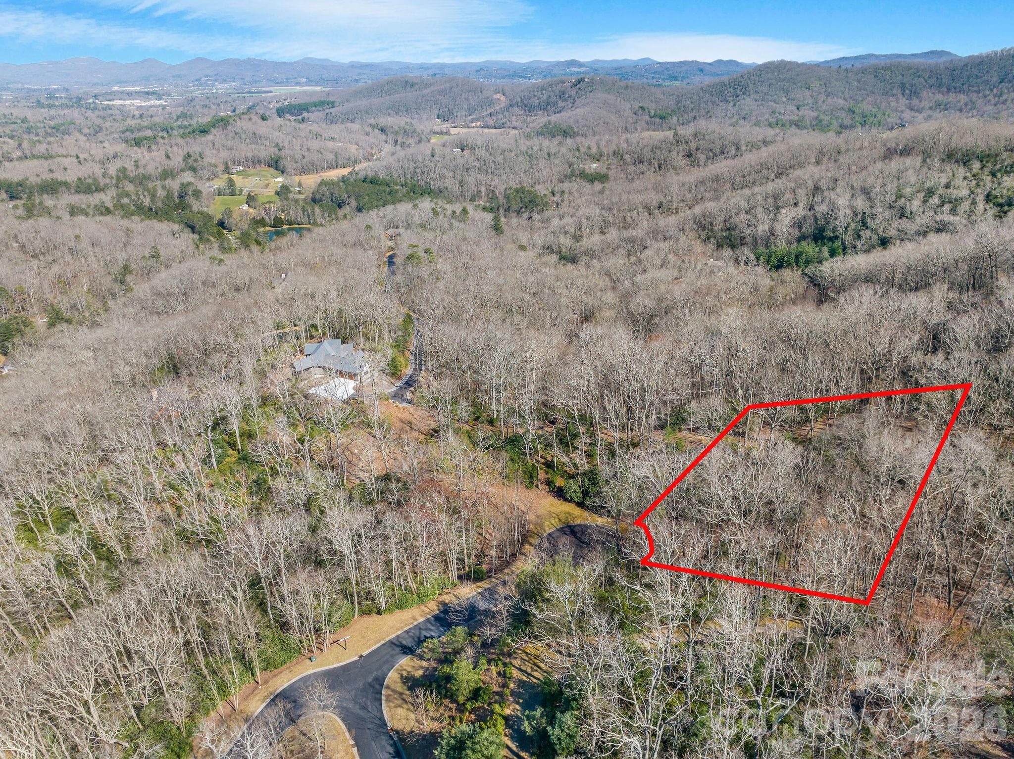 Lot at Horse Shoe, photo 2 of 12