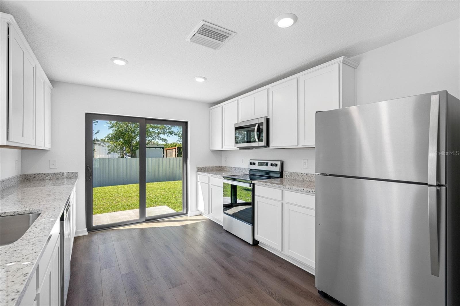 Single Family Residence at 11308 LINNET RD, WEEKI WACHEE, photo 6 of 14