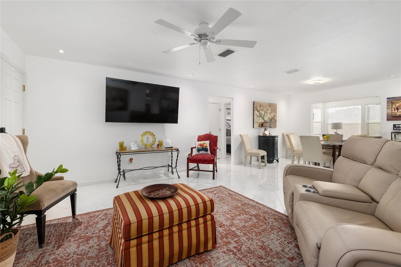 Single Family Residence at 17009 SE 96TH CHAPELWOOD CIR, THE VILLAGES, photo 16 of 58