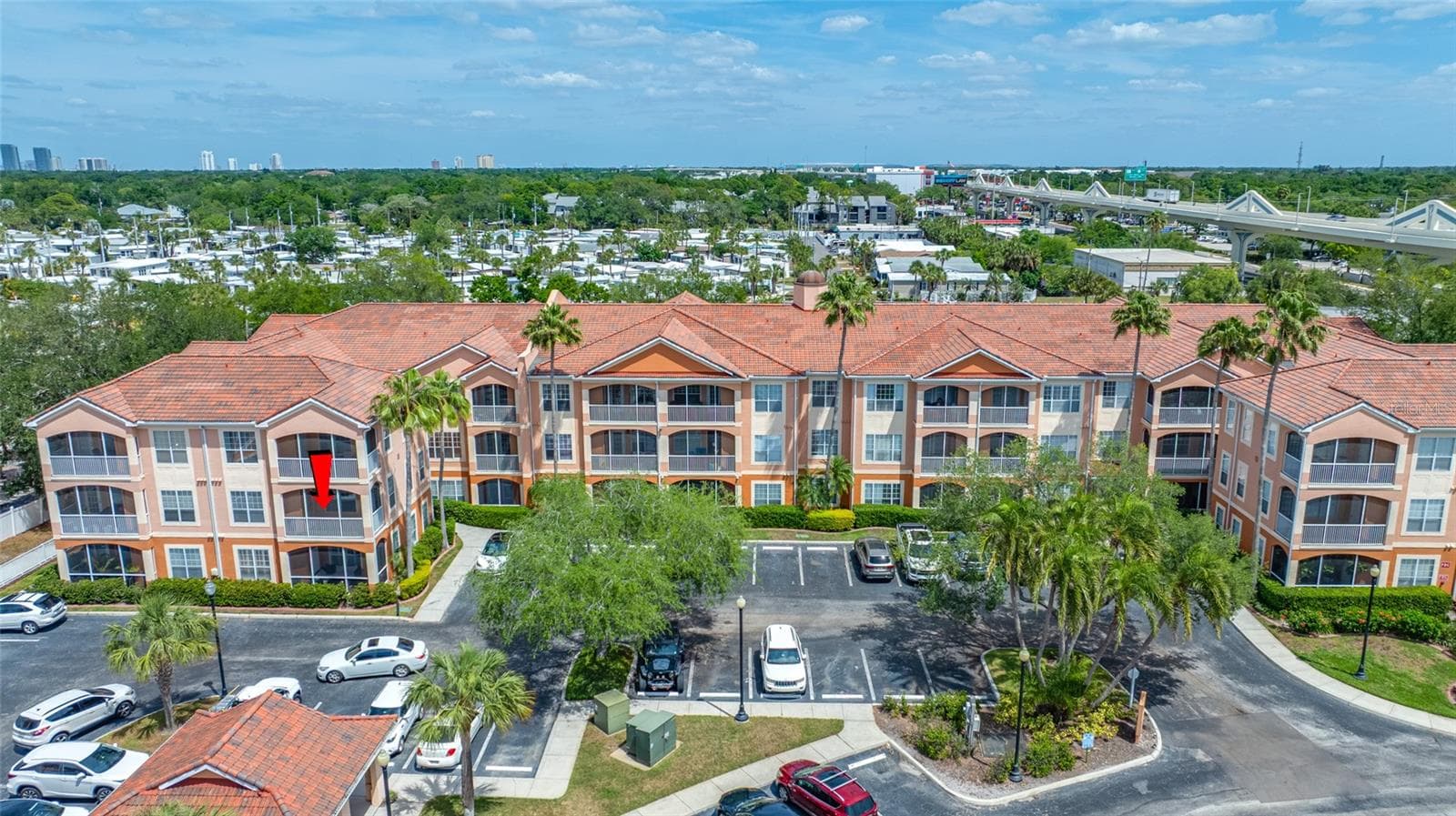 Condominium at 5000 CULBREATH KEY WAY #1-201, TAMPA, photo 5 of 52