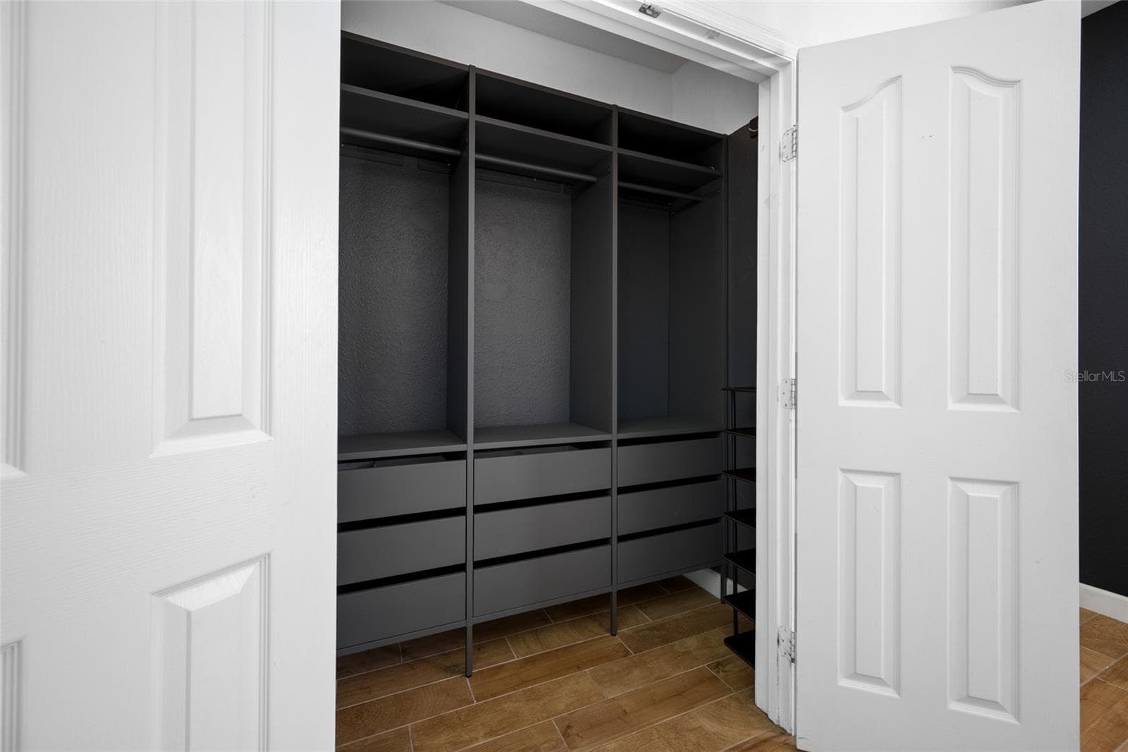 Custom Closet Organizer - 5000 CULBREATH KEY WAY #1-201, TAMPA