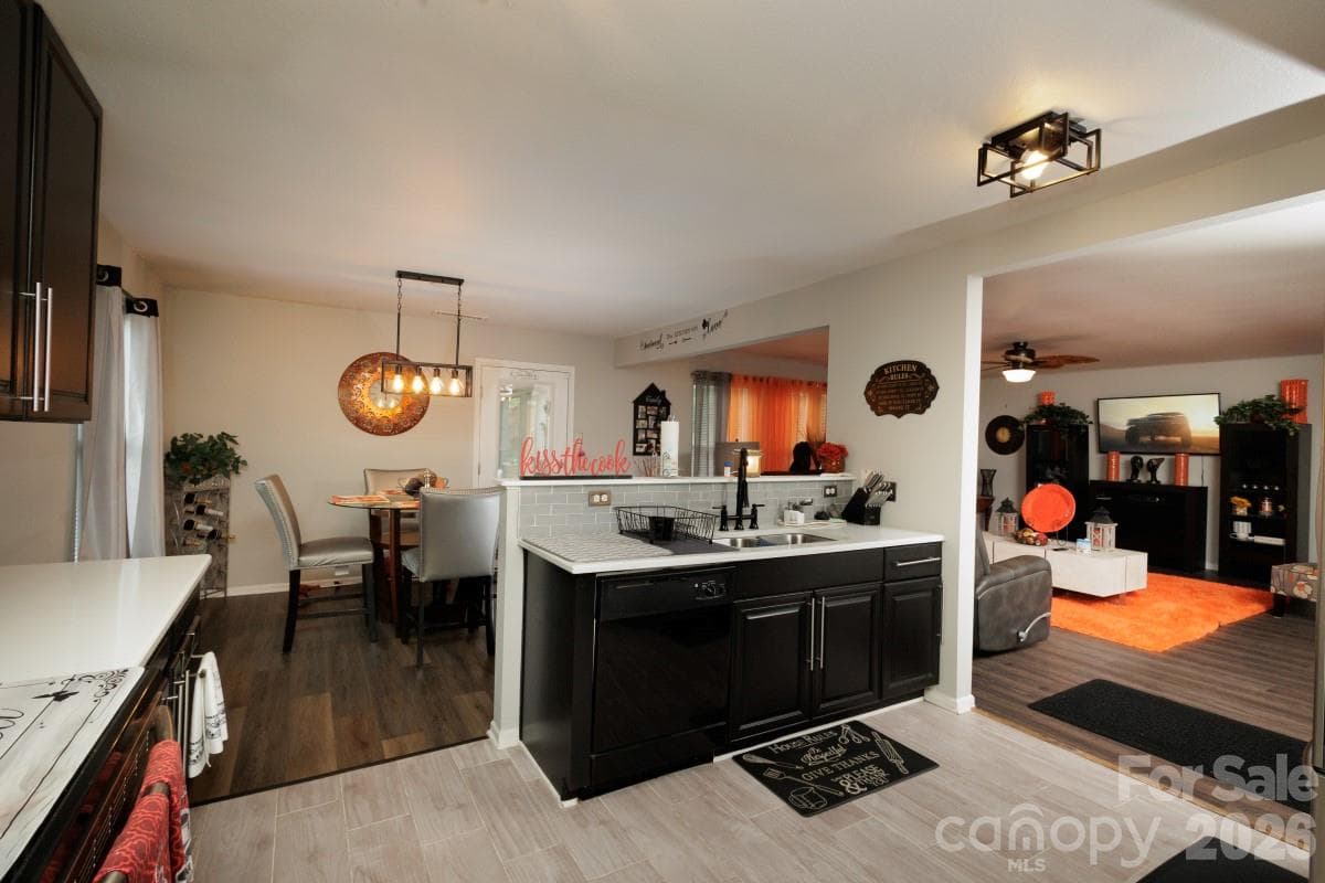 Single Family Residence at Charlotte, photo 3 of 30
