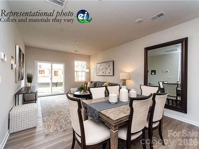 Townhouse at Charlotte, photo 6 of 21