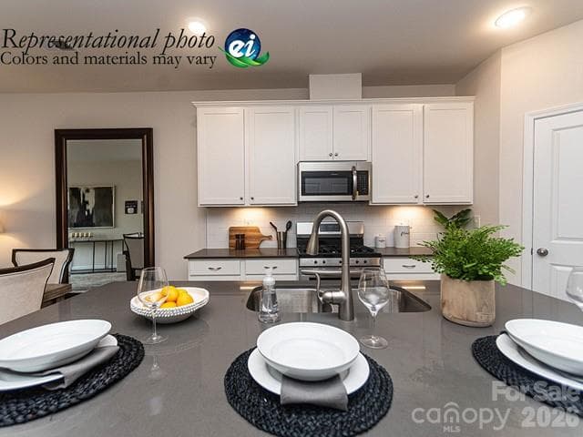 Townhouse at Charlotte, photo 8 of 21