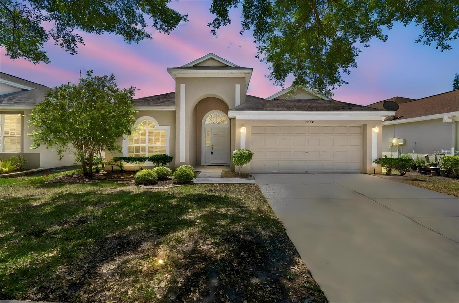 4789 WHISPERING WIND AVE