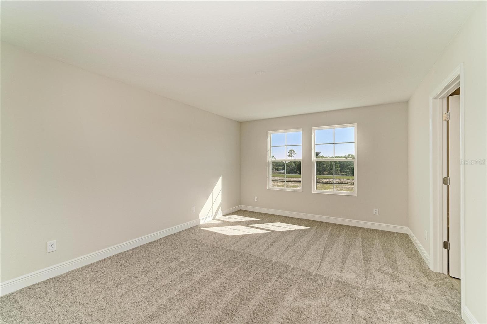Single Family Residence at 33882 TWILIGHT SEA PL, DADE CITY, photo 24 of 50