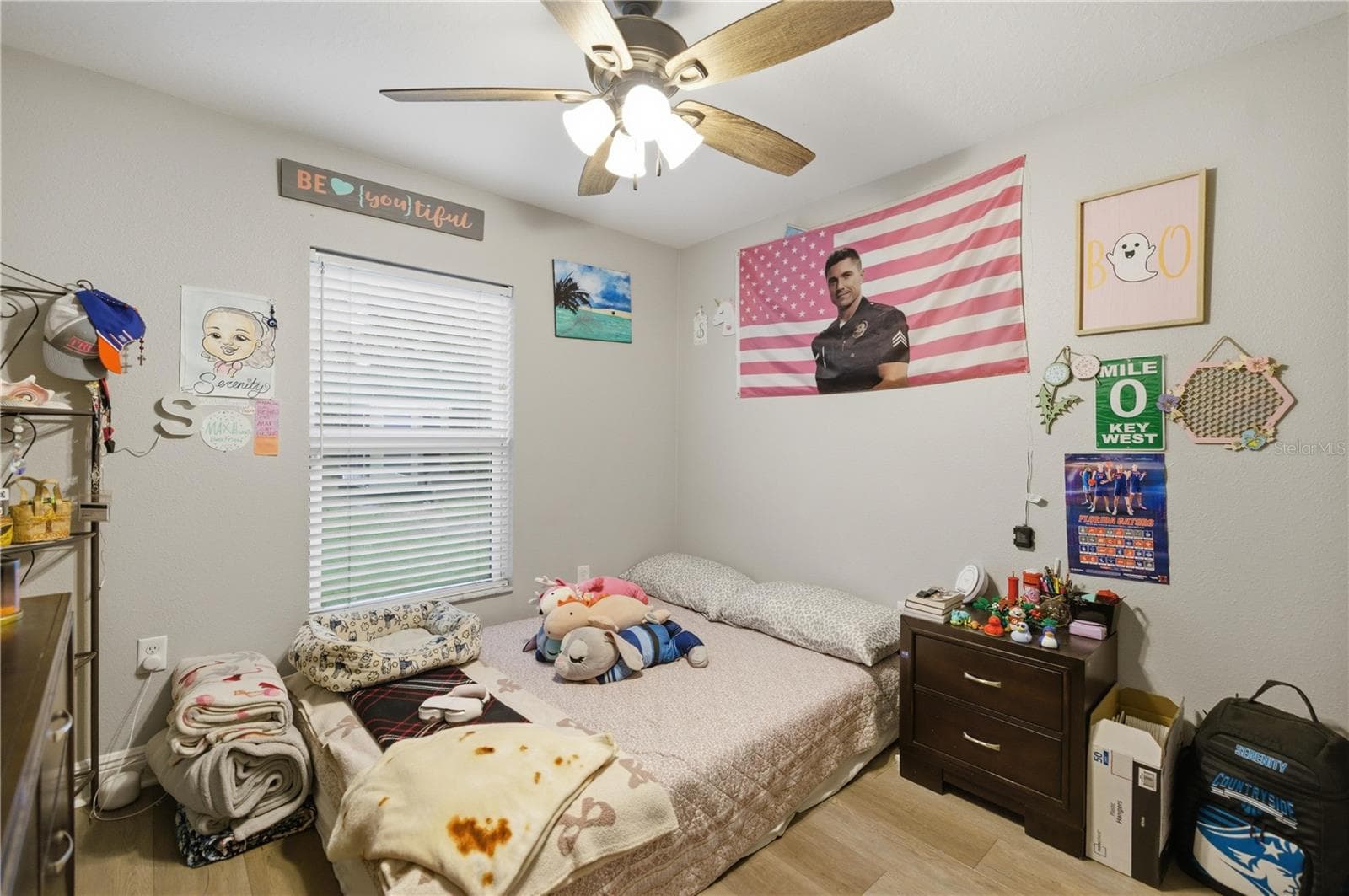 Bedroom 2 - 15541 NE 13TH LN, WILLISTON