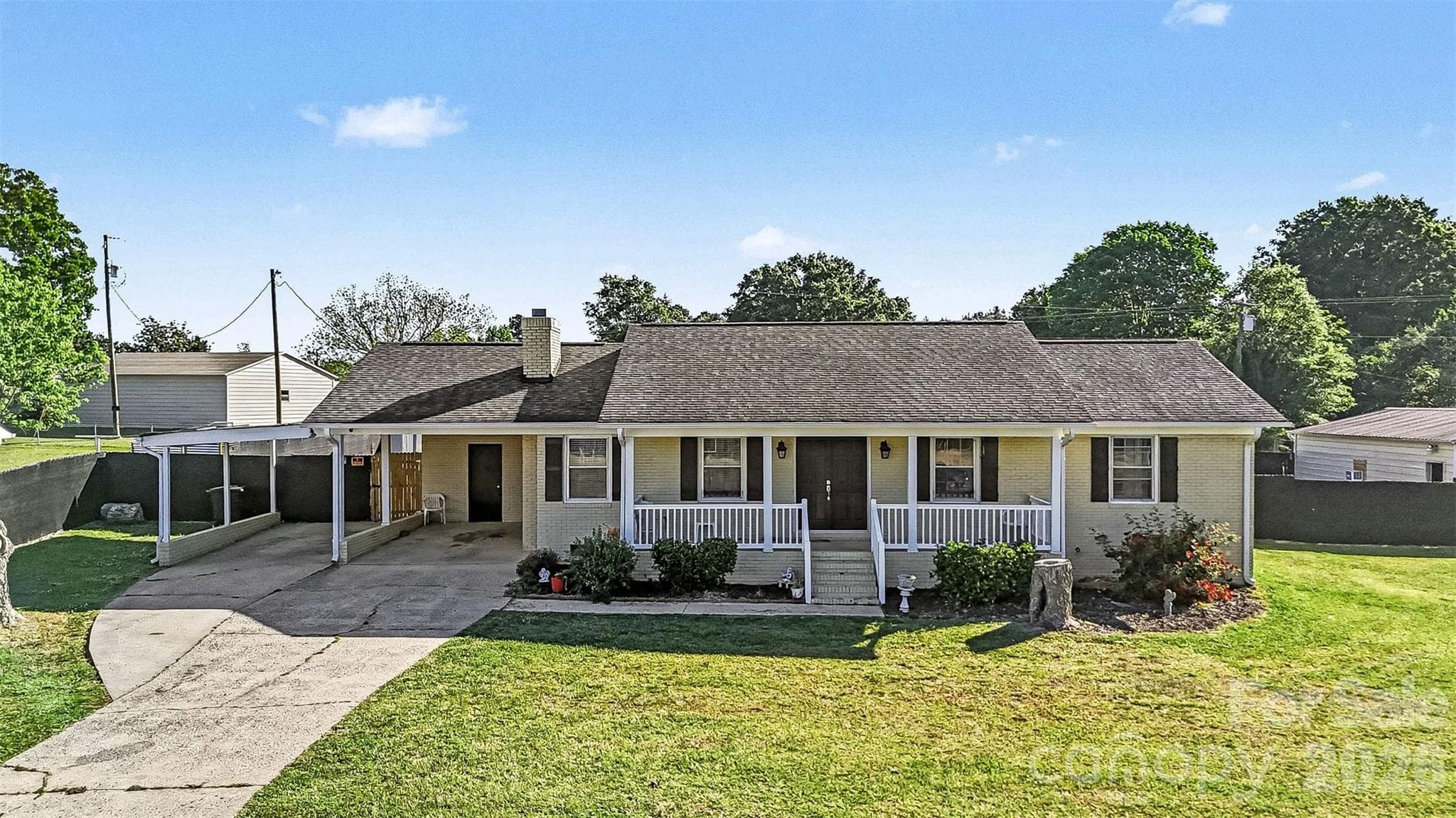 Single Family Residence at Lancaster, photo 4 of 26