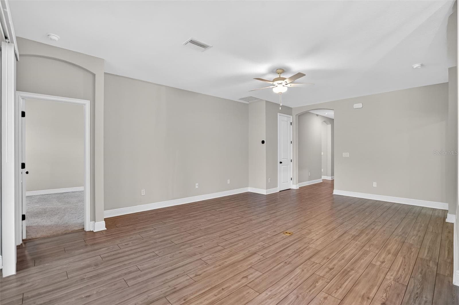Single Family Residence at 8131 TEA OLIVE TER, PALMETTO, photo 12 of 29