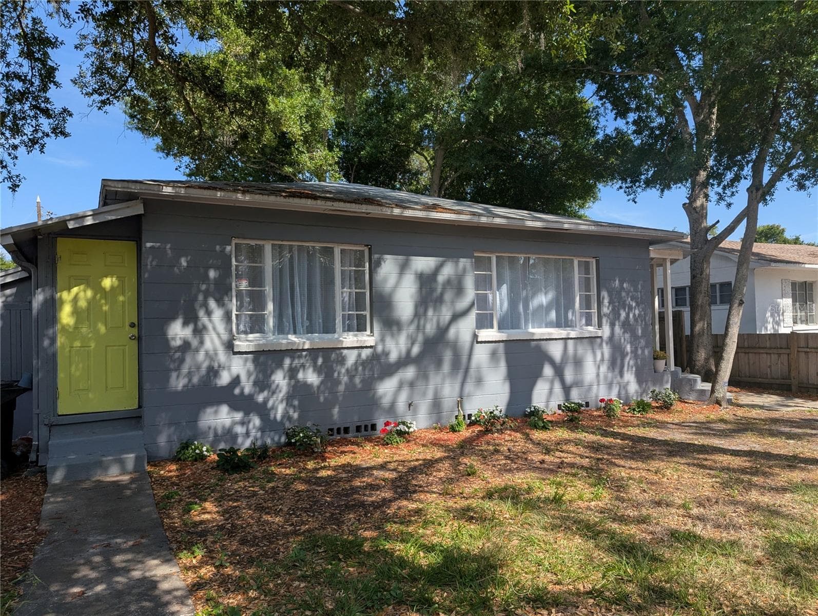 Single Family Residence at 3834 DR MARTIN LUTHER KING JR ST S, ST PETERSBURG, photo 3 of 32