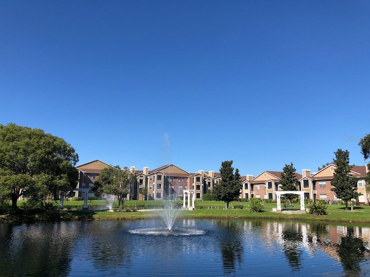 Community areas with walking trails - 5540 DEVONBRIAR WAY #203, ORLANDO