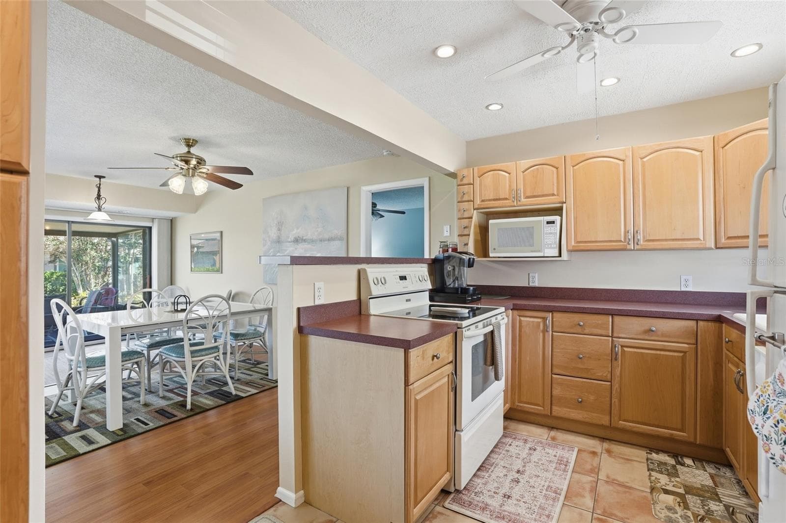 Townhouse at 4289 ISLAND CIR #1, FORT MYERS, photo 15 of 38