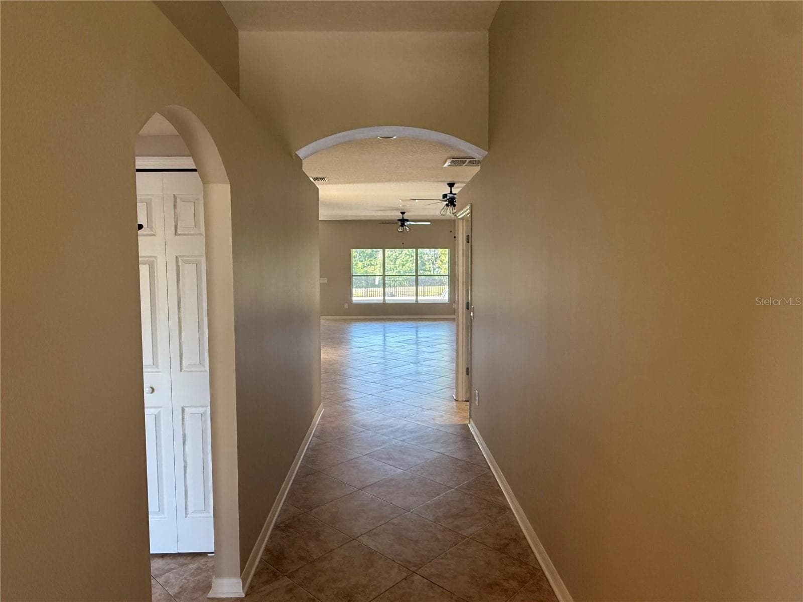 Single Family Residence at 11055 BELLE HAVEN DR, NEW PORT RICHEY, photo 3 of 24