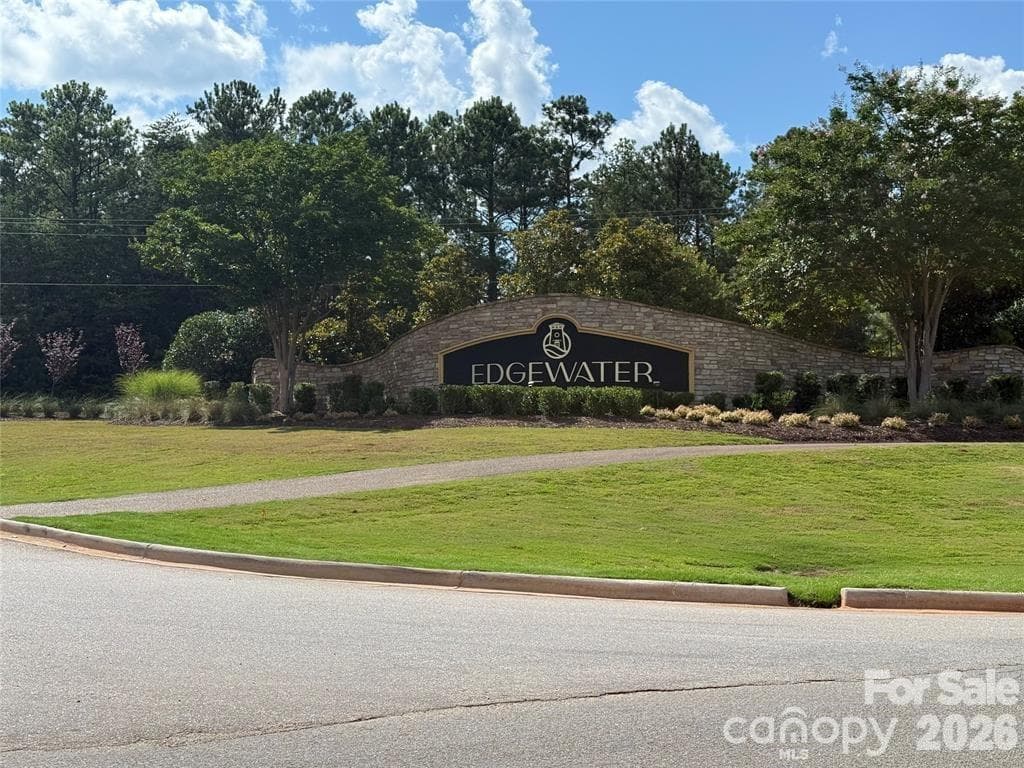 Front Entrance-Welcome HOME - Edgewater - 18524 Mainsail Court, Lancaster