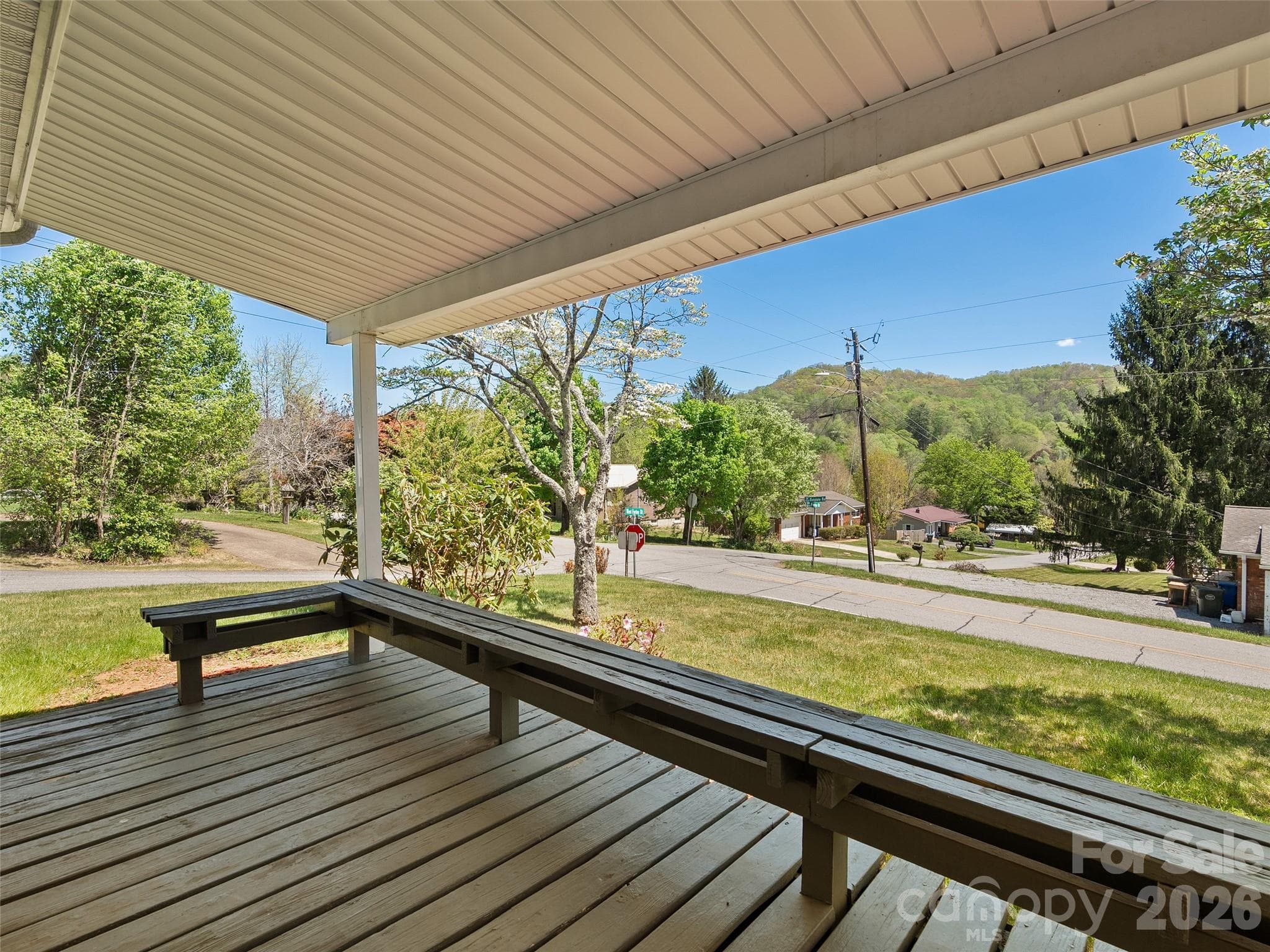 Single Family Residence at Waynesville, photo 4 of 23