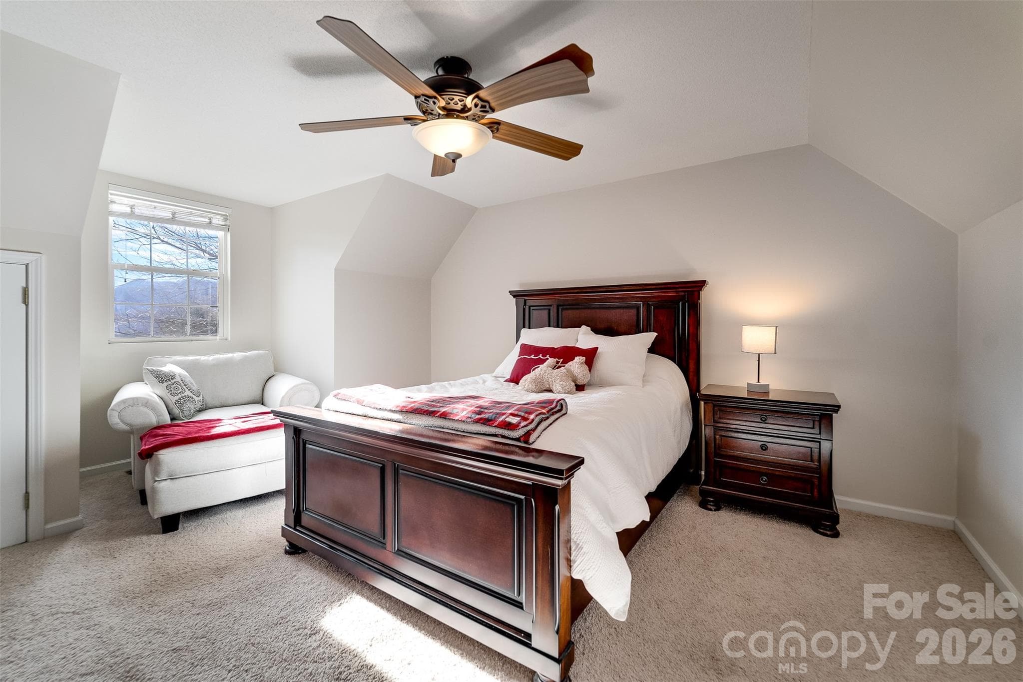 Single Family Residence at Sylva, photo 22 of 48
