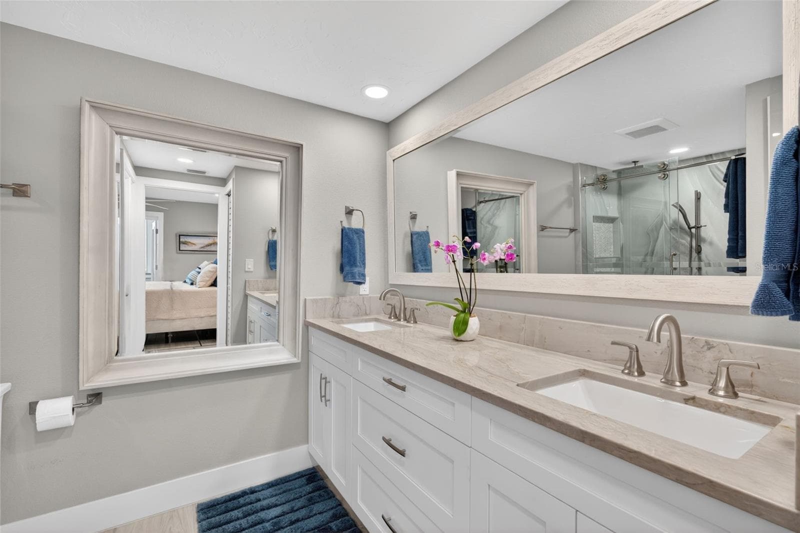 Condominium at 1080 W PEPPERTREE LN #305A, SARASOTA, photo 31 of 56