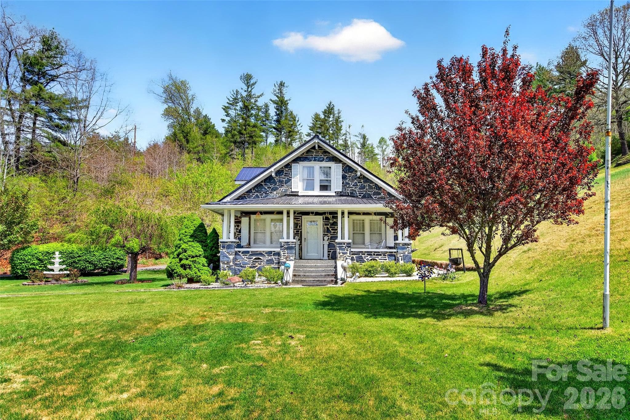 Single Family Residence at 6507 S 226 Highway, Spruce Pine, photo 2 of 39