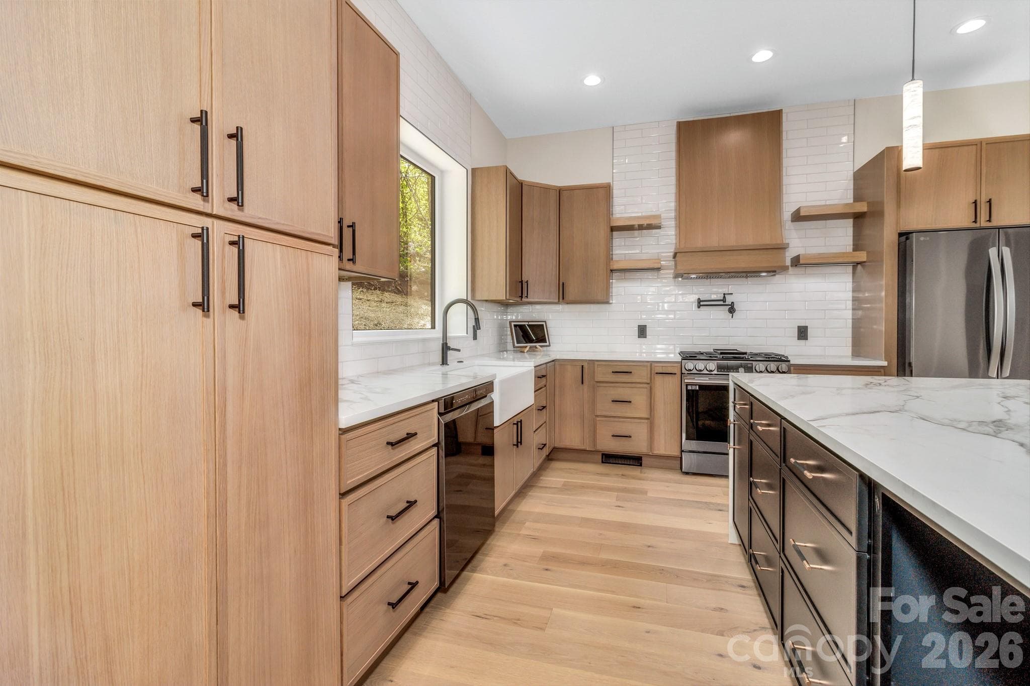 Single Family Residence at 134 View Ridge Parkway, Leicester, photo 15 of 48