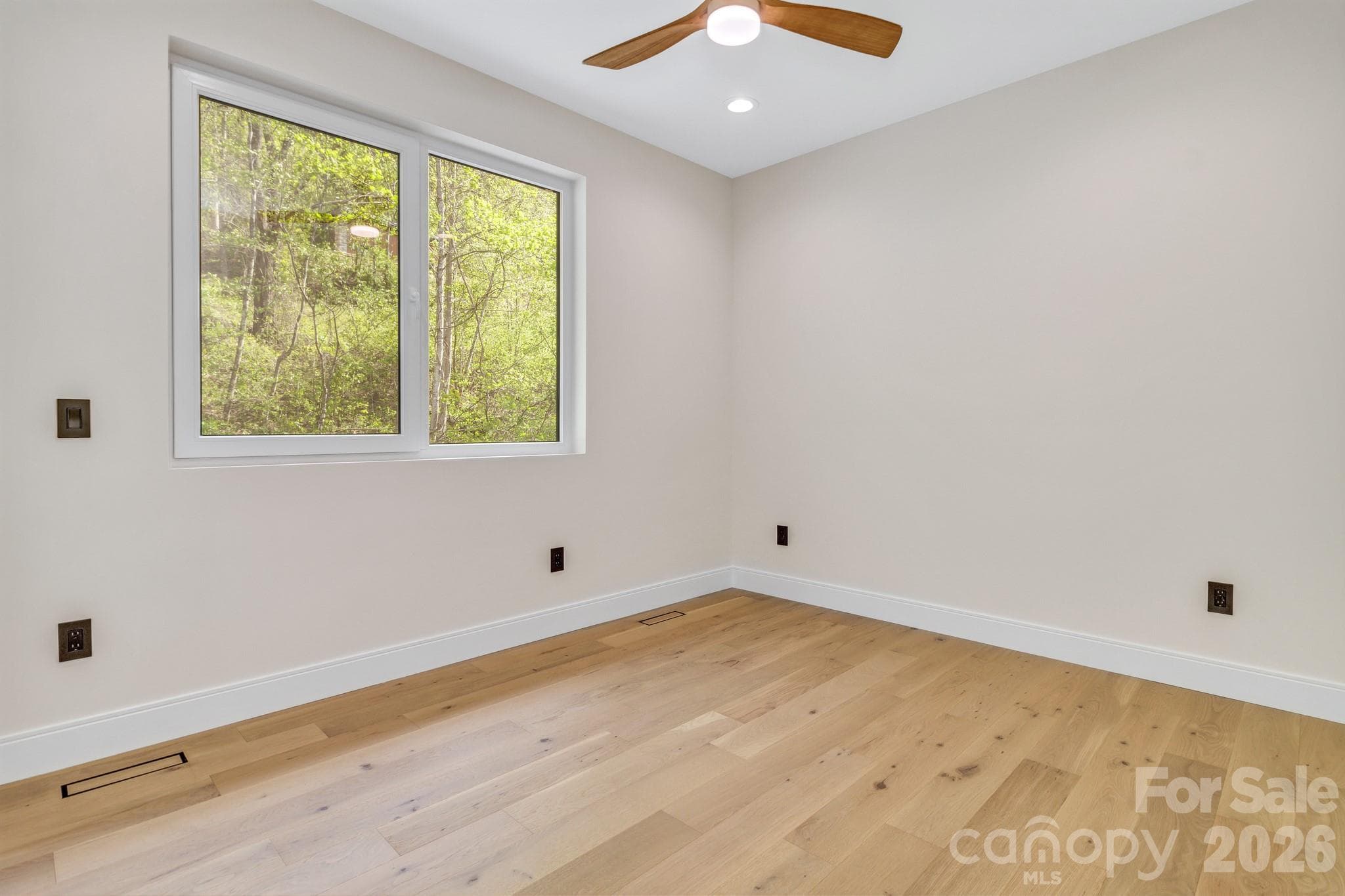 Single Family Residence at 134 View Ridge Parkway, Leicester, photo 37 of 48