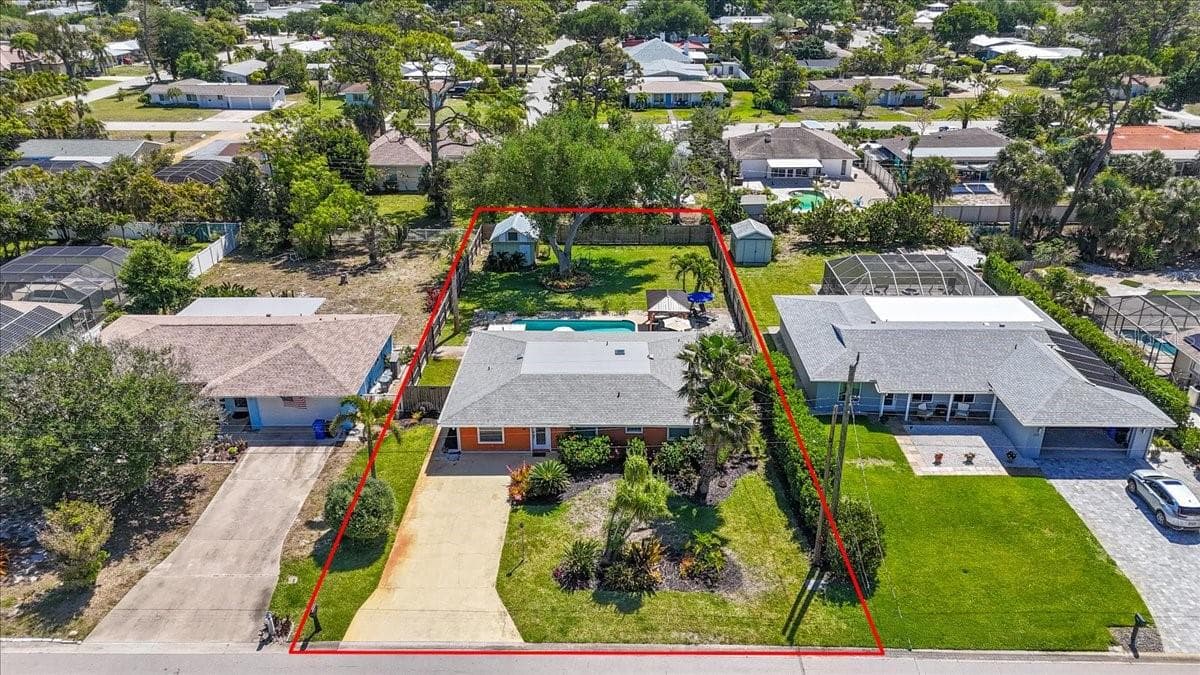 1129 Riviera StVenice, FL 34285 - 1129 RIVIERA ST, VENICE