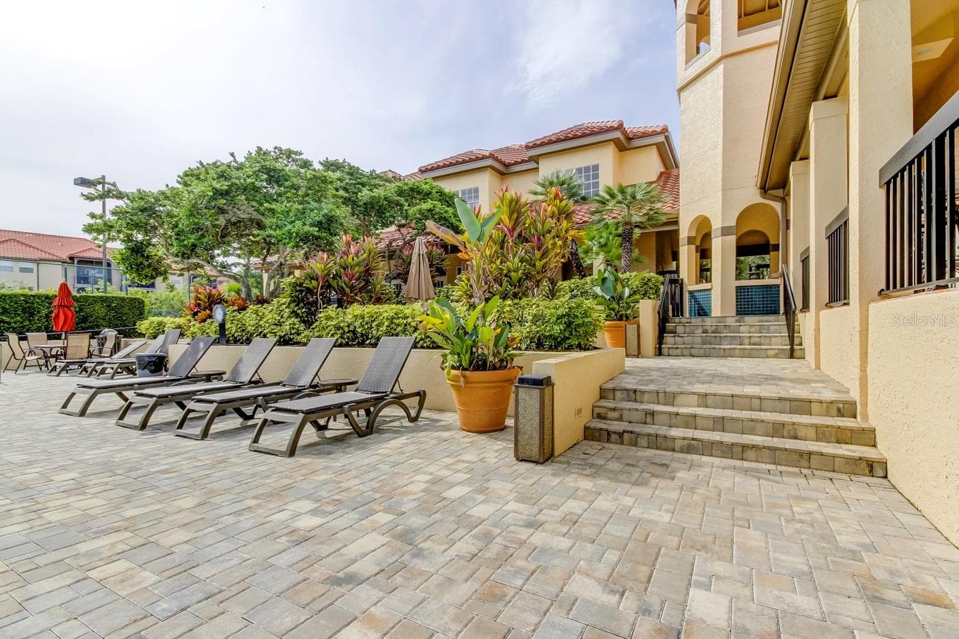 Resort Style Pool Area - 2400 FEATHER SOUND DR #1228, CLEARWATER