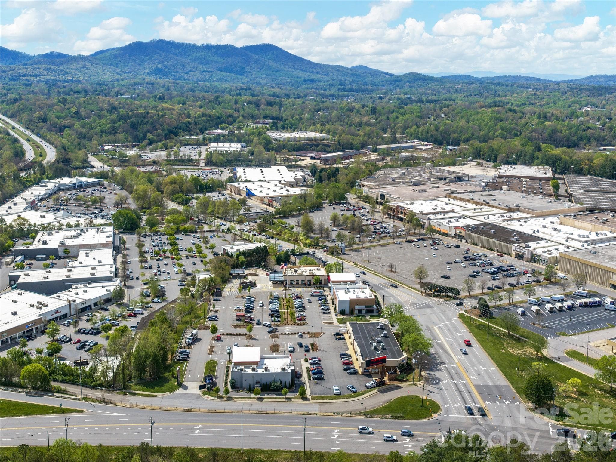 15-40 Peaks Center Aerial - Asheville