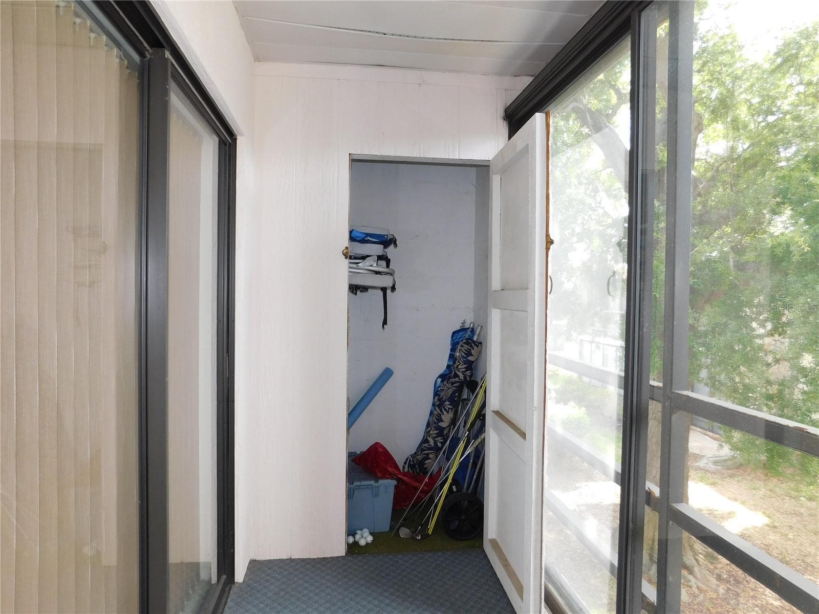 lanai and storage closet - 5400 34TH ST W #L5, BRADENTON